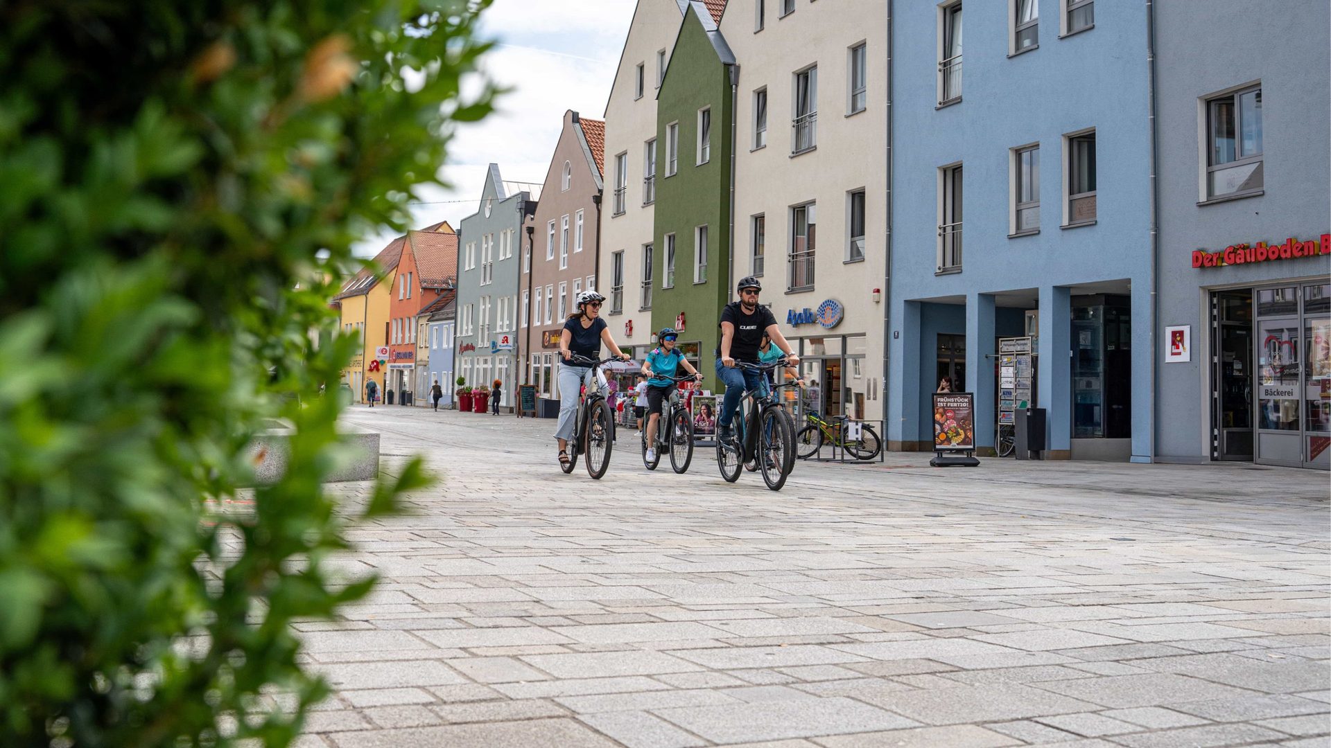 Fahrradleasing-Beratung im CUBE Store Dingolfing