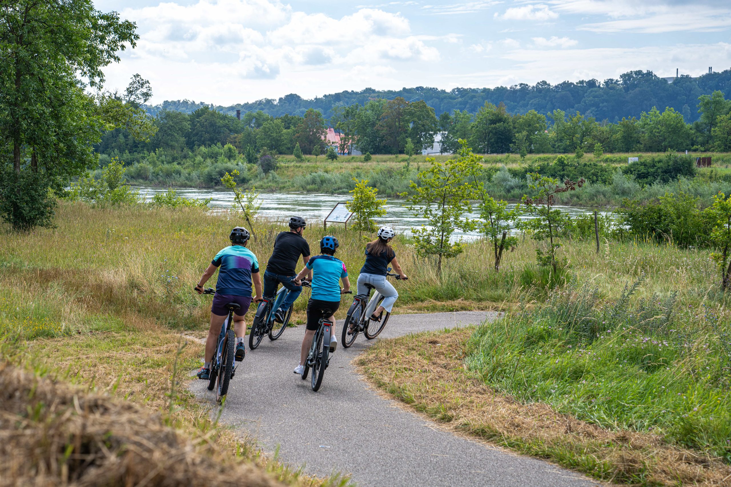 Beitragsbild: Isar-Radweg mit dem Bike erleben: Tipps für Deine Tour